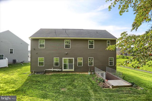 3215 ANTONELLA DR, Harrisburg, PA 17110