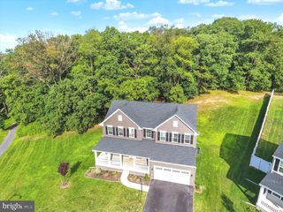3215 ANTONELLA DR, Harrisburg, PA 17110