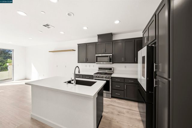 313 Laurel Knoll Dr, Martinez, CA 94553