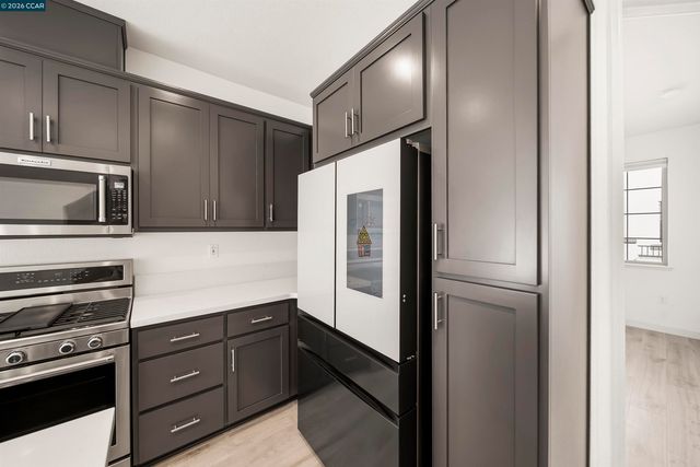 313 Laurel Knoll Dr, Martinez, CA 94553