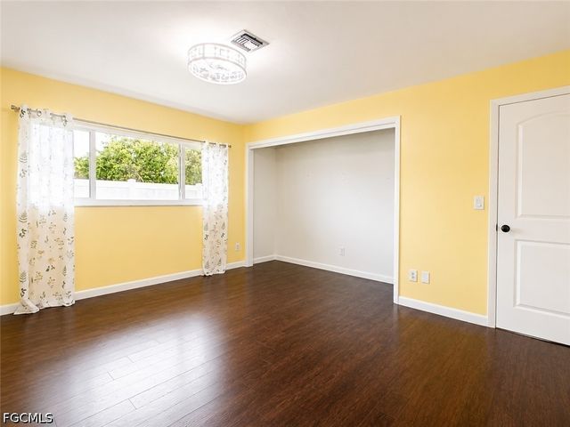 8512 Chatham ST, Fort Myers, FL 39907