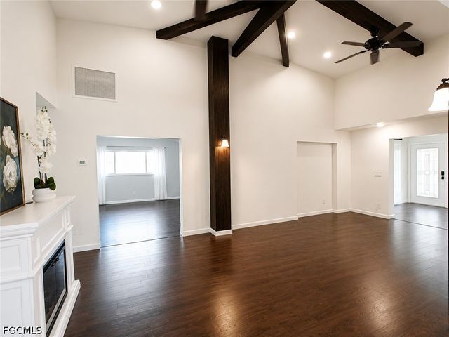 8512 Chatham ST, Fort Myers, FL 39907
