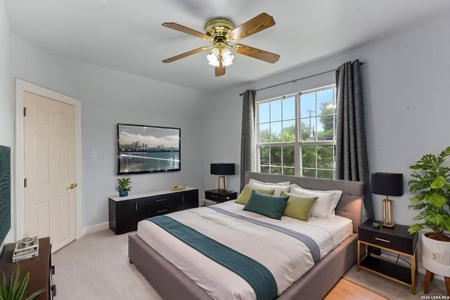 1405 AZALEA LN, New Braunfels, TX 78130