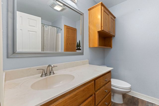 1405 AZALEA LN, New Braunfels, TX 78130