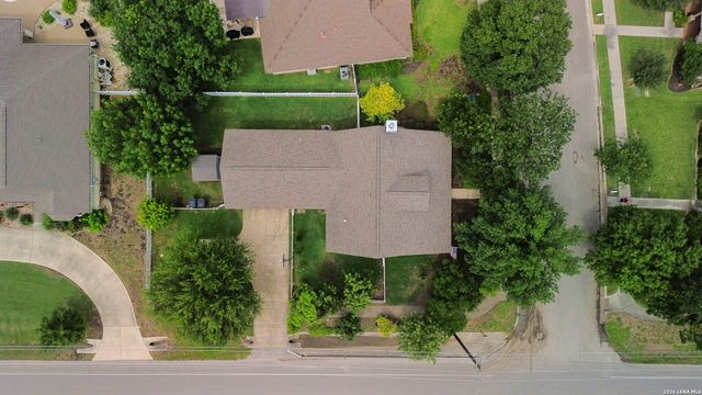 1405 AZALEA LN, New Braunfels, TX 78130