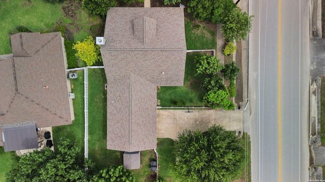 1405 AZALEA LN, New Braunfels, TX 78130