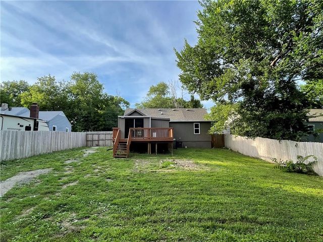 5235 Edith Avenue, Kansas City, KS 66104