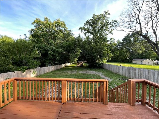 5235 Edith Avenue, Kansas City, KS 66104