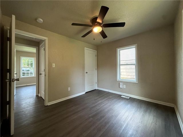 5235 Edith Avenue, Kansas City, KS 66104