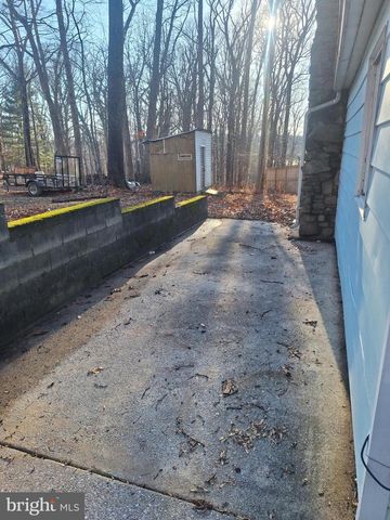 178 HUCKLEBERRY LN, Harpers Ferry, WV 25425