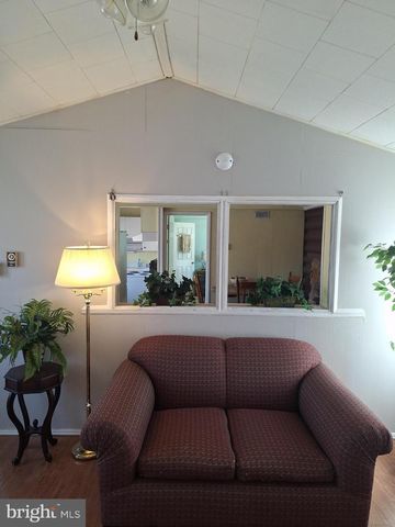 178 HUCKLEBERRY LN, Harpers Ferry, WV 25425