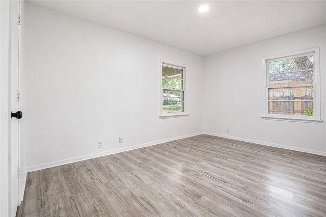 2400 Carrington Street, Bay City, TX 77414