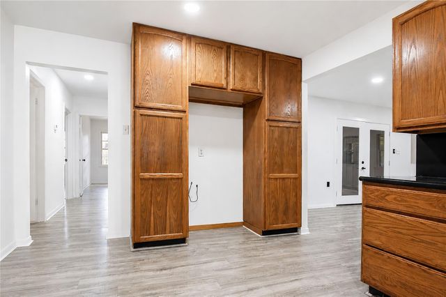 2400 Carrington Street, Bay City, TX 77414