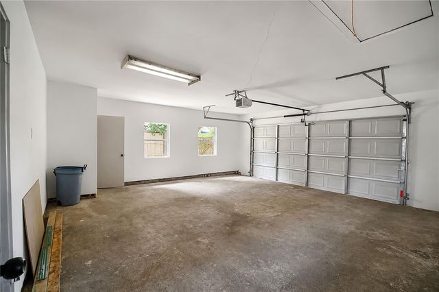 2400 Carrington Street, Bay City, TX 77414
