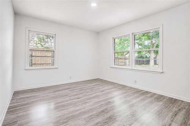 2400 Carrington Street, Bay City, TX 77414