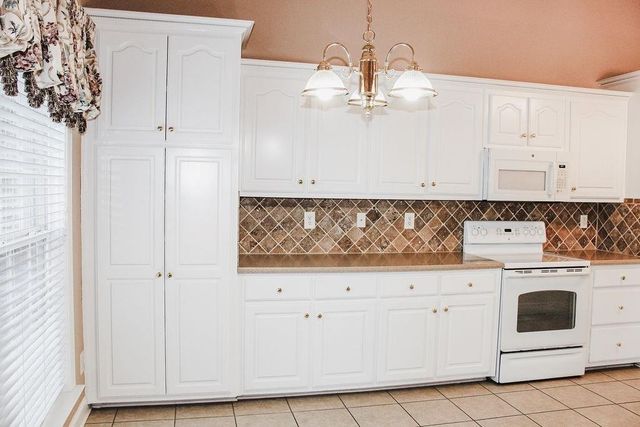 401 Myrtle Court, Loganville, GA 30052