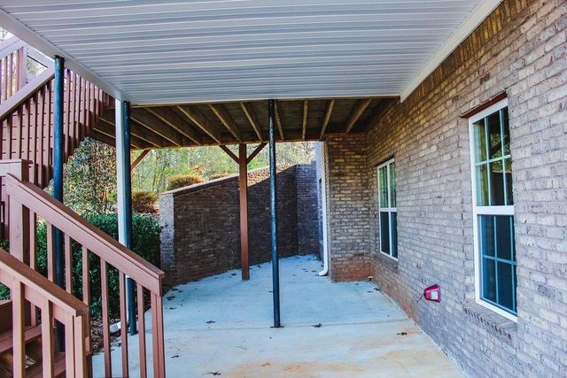 401 Myrtle Court, Loganville, GA 30052