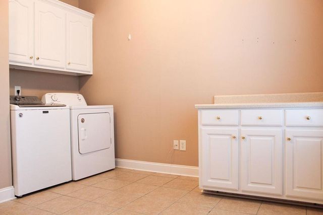 401 Myrtle Court, Loganville, GA 30052