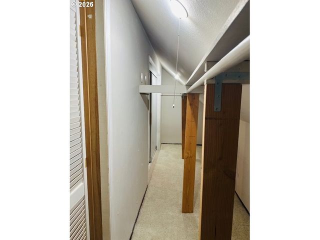 1660 Sw ROYAL Dr, West Linn, OR 97068