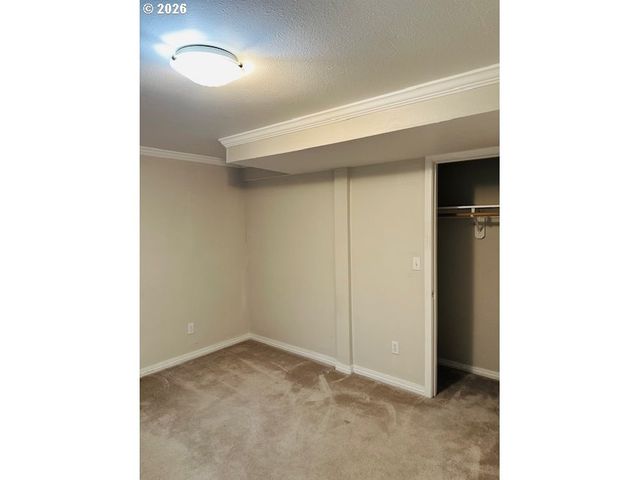 1660 Sw ROYAL Dr, West Linn, OR 97068