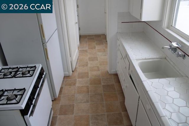 4010 Macdonald Ave, Richmond, CA 94805