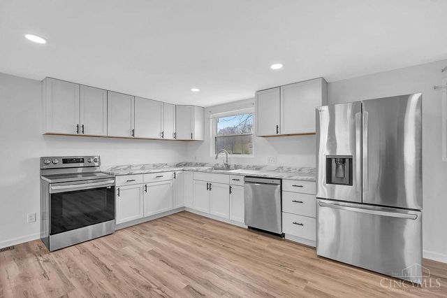 104 W Laird Street, Cleves, OH 45002