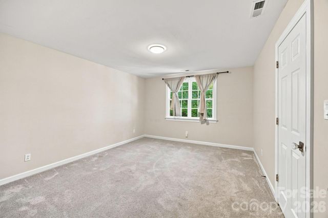 5111 Downing Creek Drive, Charlotte, NC 28269
