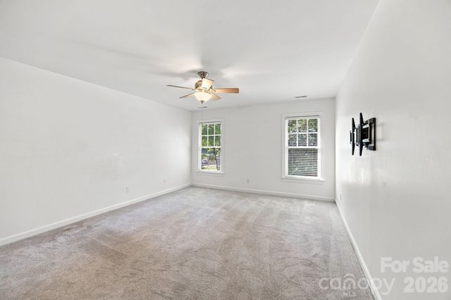 5111 Downing Creek Drive, Charlotte, NC 28269