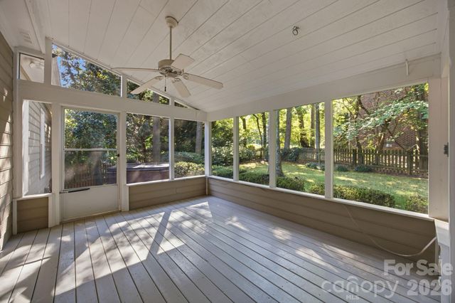 5111 Downing Creek Drive, Charlotte, NC 28269