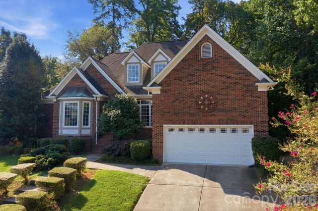 5111 Downing Creek Drive, Charlotte, NC 28269