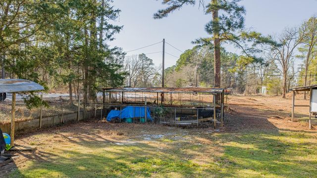 103 Norma Drive, Gladewater, TX 75647