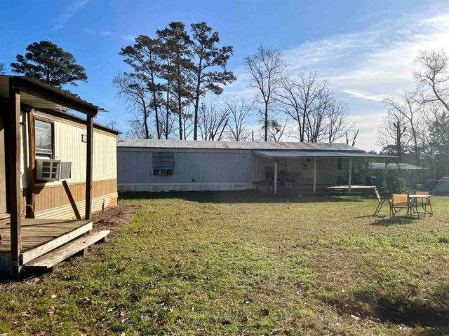 103 Norma Drive, Gladewater, TX 75647