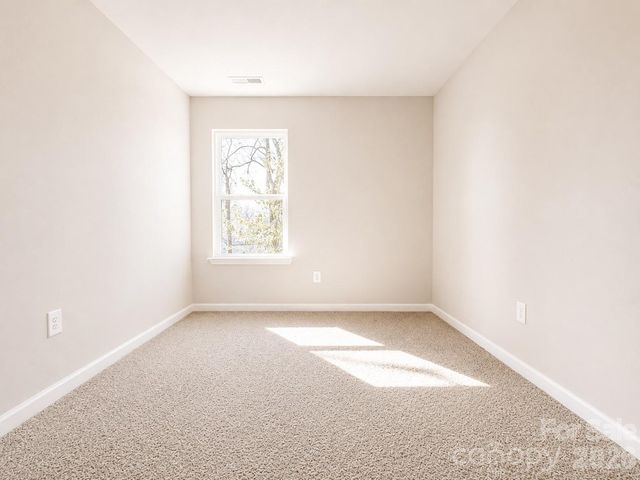 5933 Wallace Avenue, Charlotte, NC 28227