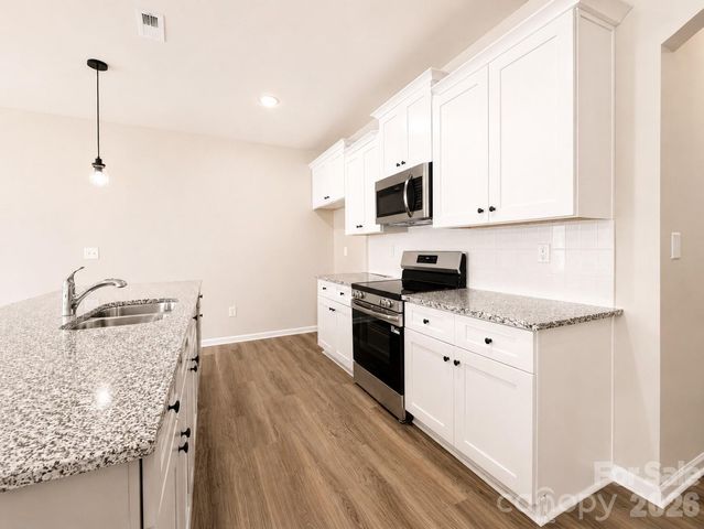 5933 Wallace Avenue, Charlotte, NC 28227