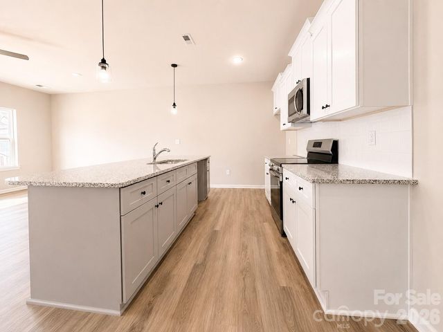 5933 Wallace Avenue, Charlotte, NC 28227