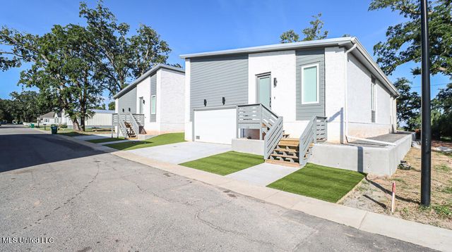 136 Markham Drive, Gulfport, MS 39507