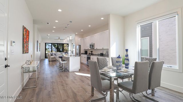 136 Markham Drive, Gulfport, MS 39507