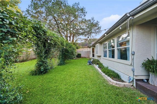 2629 Fairwood Drive, New Braunfels, TX 78132