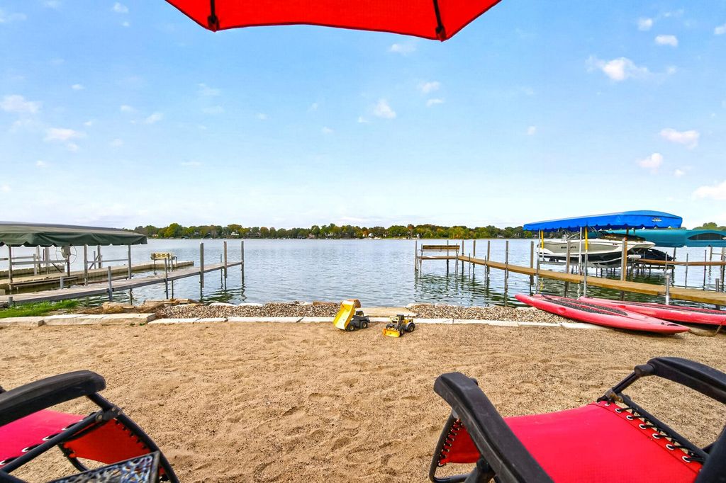 5060 Edgewater Drive, Mound, MN 55364 — photo 2