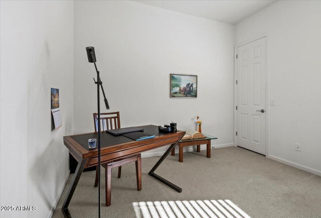 18562 W Thistle Landing Drive, Goodyear, AZ 85338