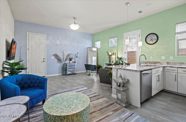 18562 W Thistle Landing Drive, Goodyear, AZ 85338