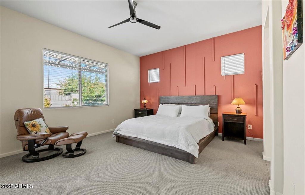 Image 13 of property listing at 18562 W Thistle Landing Drive, Goodyear, AZ 85338