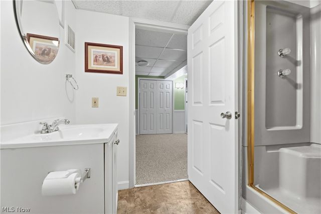 17382 W 130th Street, Strongsville, OH 44136