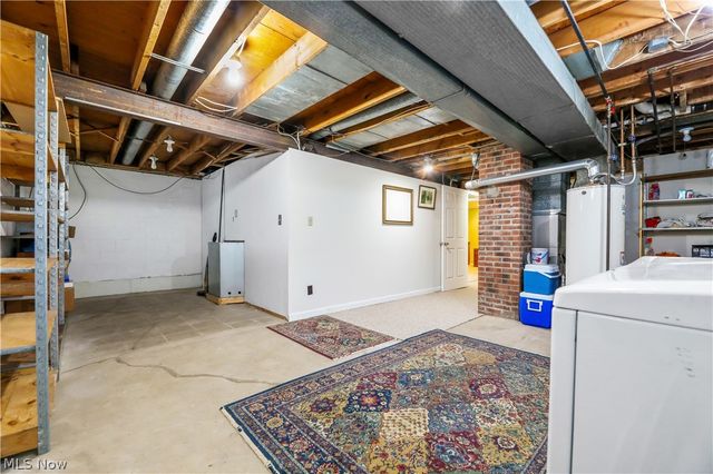 17382 W 130th Street, Strongsville, OH 44136