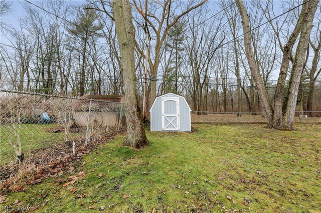 17382 W 130th Street, Strongsville, OH 44136