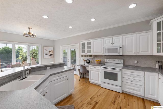 18103 Atlas Street, Omaha, NE 68130