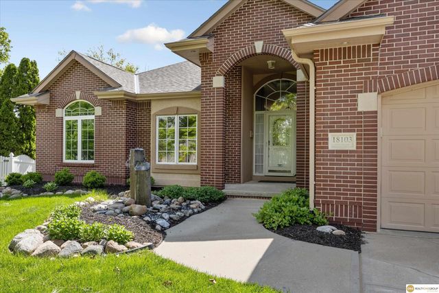 18103 Atlas Street, Omaha, NE 68130