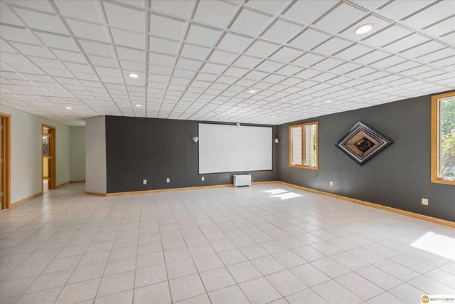 18103 Atlas Street, Omaha, NE 68130