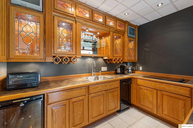 18103 Atlas Street, Omaha, NE 68130