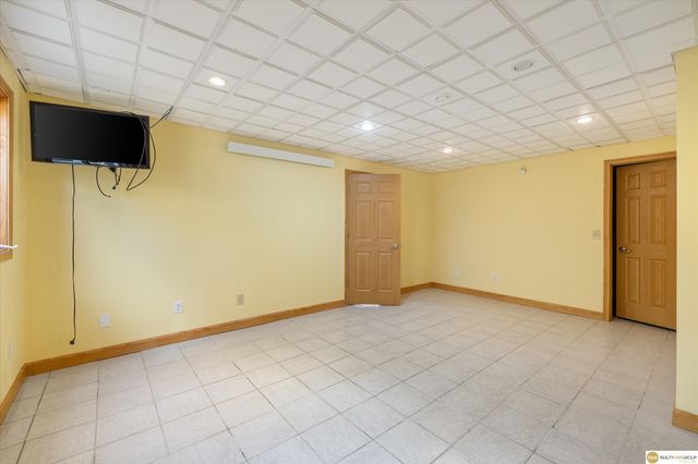 18103 Atlas Street, Omaha, NE 68130
